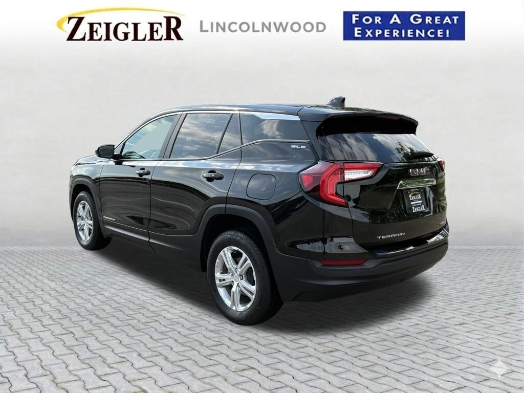 Used 2024 GMC Terrain SLE SUV