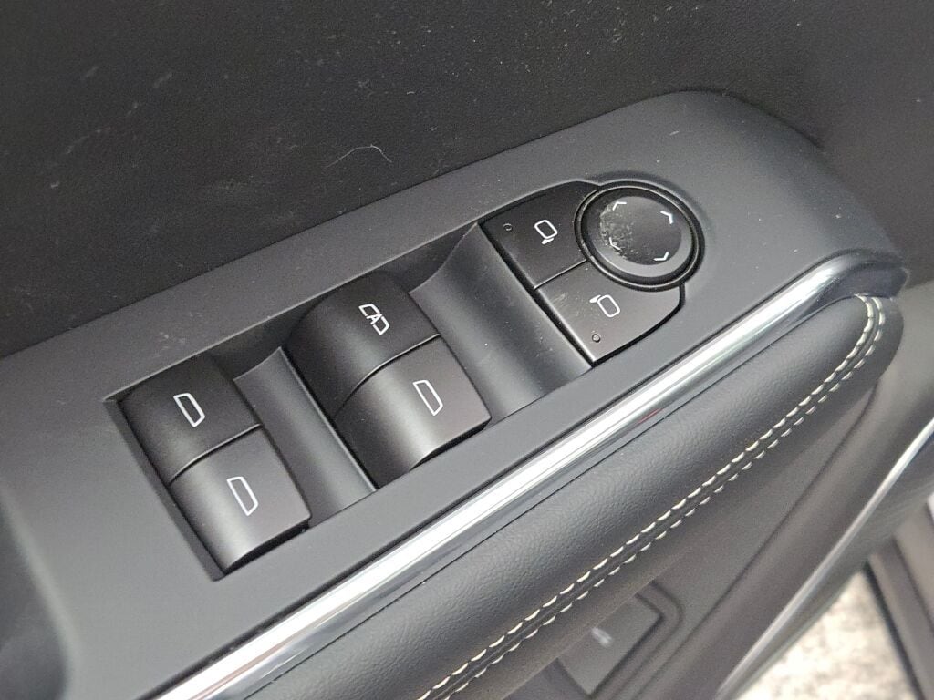 2026 GMC Acadia Elevation - Photo 22