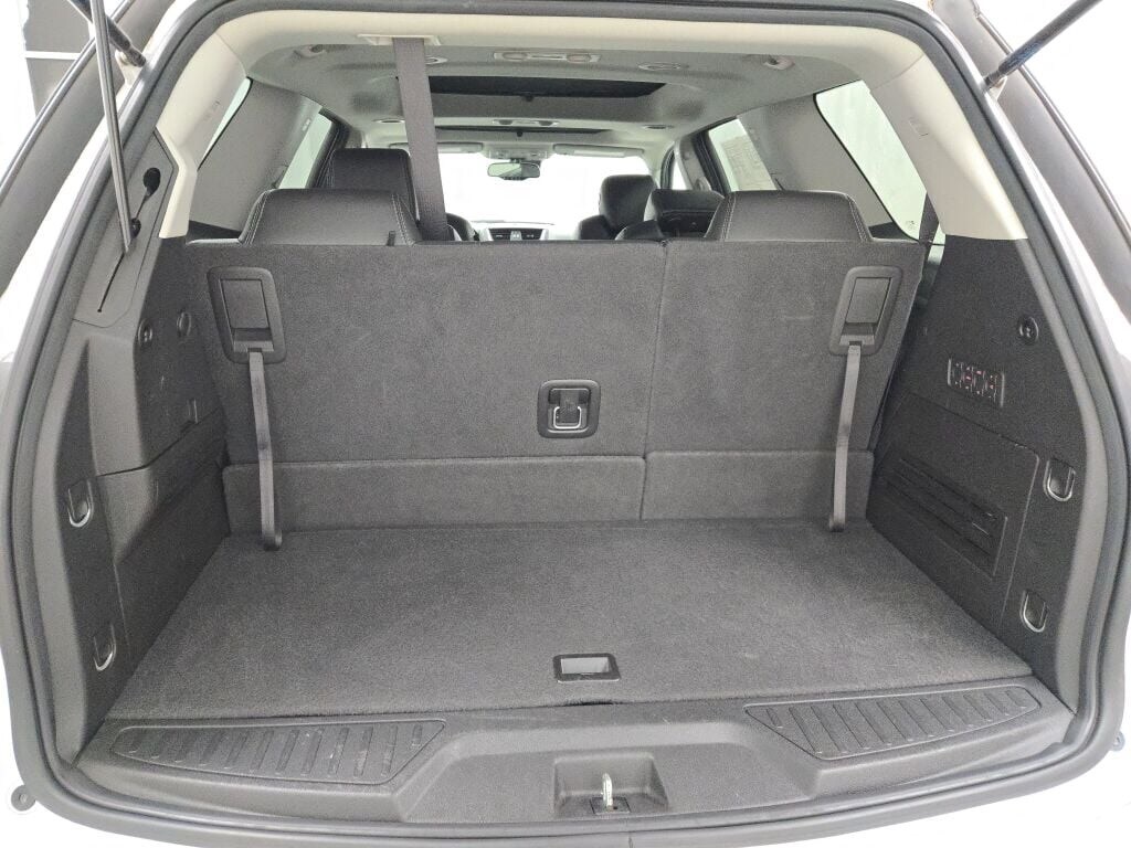 2017 GMC ACADIA - Image 18