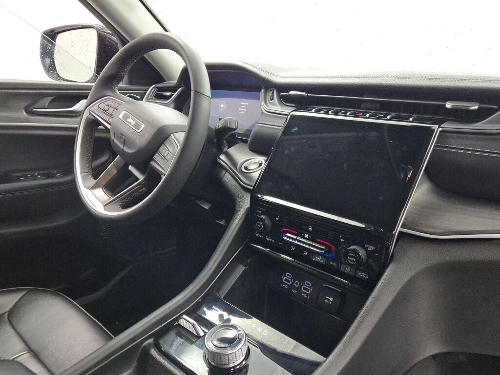 2024 JEEP GRAND CHEROKEE - Image 9