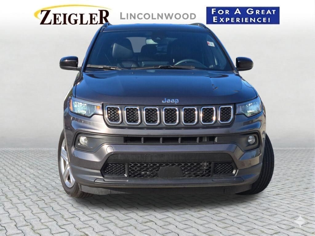 Used 2024 Jeep Compass Latitude SUV