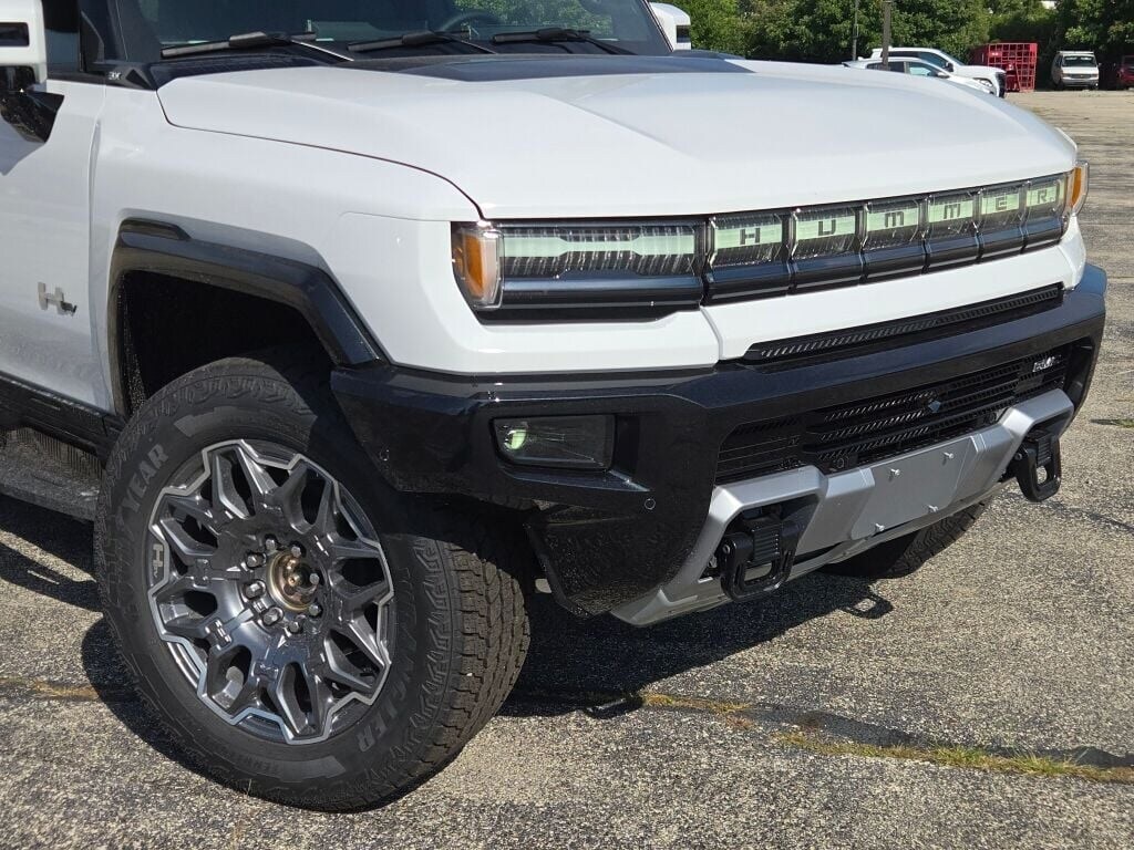 New 2025 GMC HUMMER EV Pickup 3X Truck Crew Cab