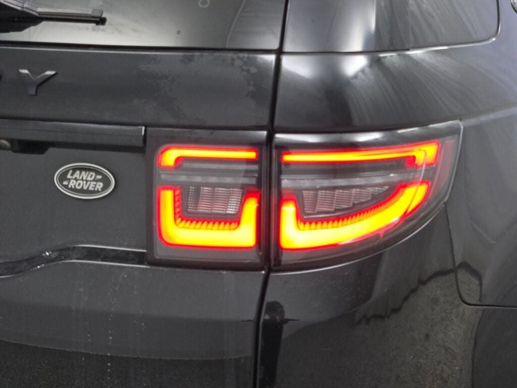 2023 LAND ROVER DISCOVERY SPORT - Image 13