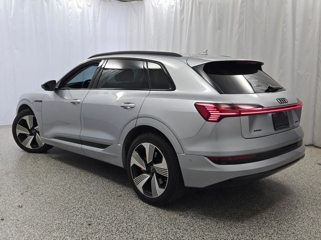 2022 AUDI E-TRON - Image 15