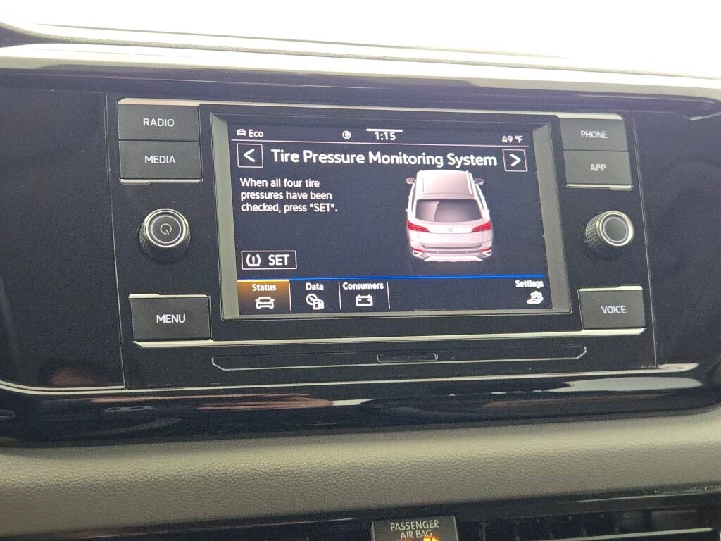 2024 VOLKSWAGEN TAOS - Image 25