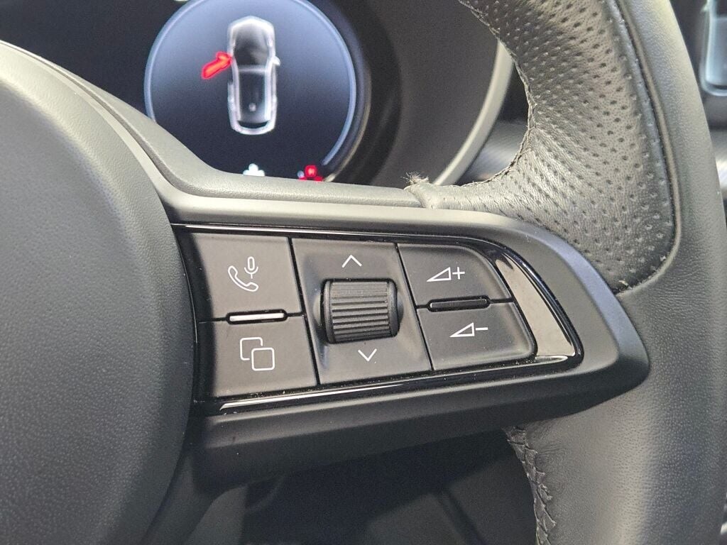 2024 ALFA ROMEO STELVIO - Image 35