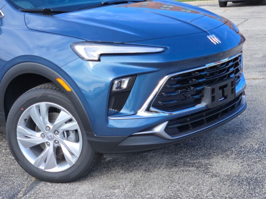 New 2026 Buick Encore GX Preferred SUV