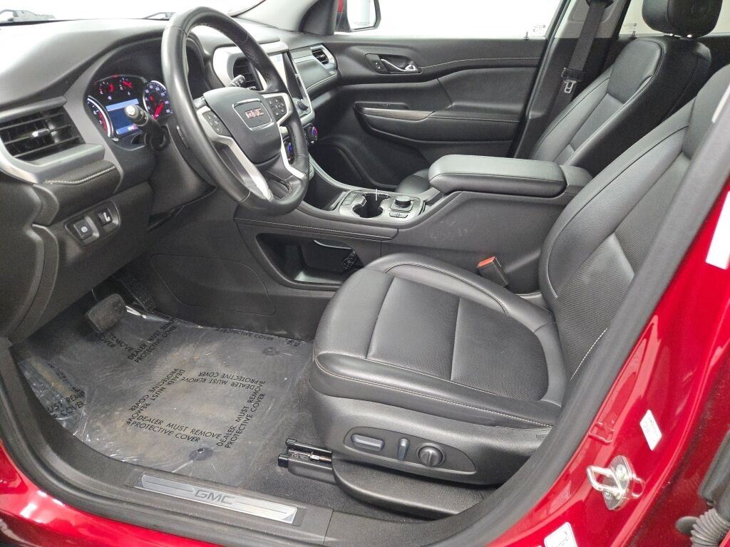 2023 GMC ACADIA - Image 25