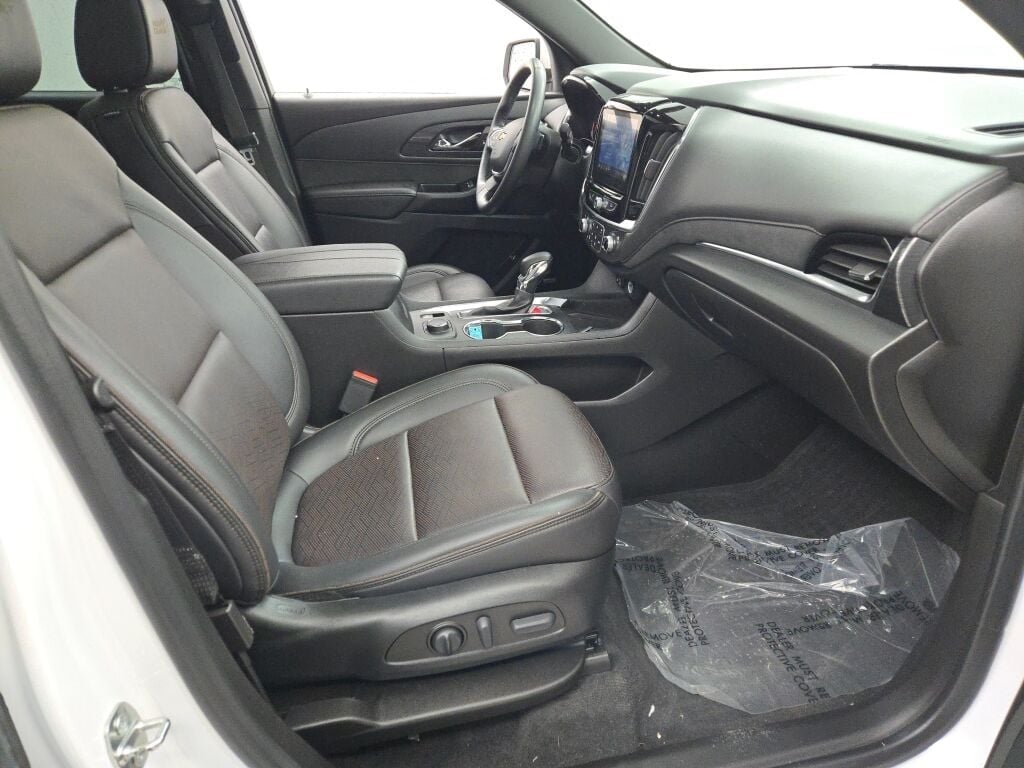 2023 CHEVROLET TRAVERSE - Image 7
