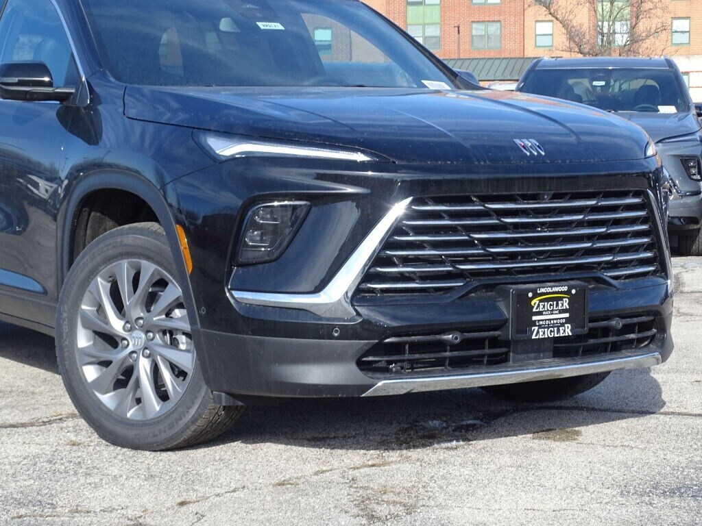 New 2025 Buick Enclave Preferred SUV