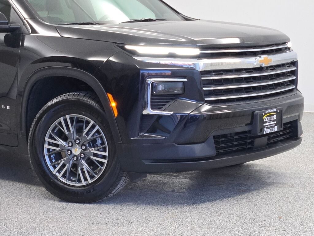 2024 CHEVROLET TRAVERSE - Image 2