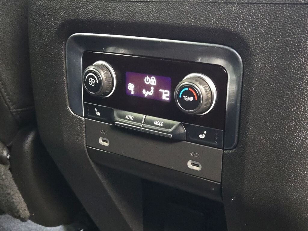 2022 CHEVROLET TAHOE - Image 12