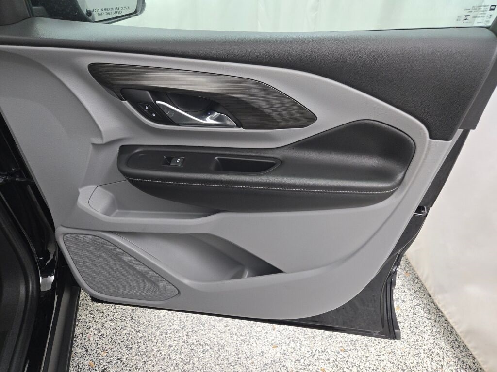 2024 GMC TERRAIN - Image 6