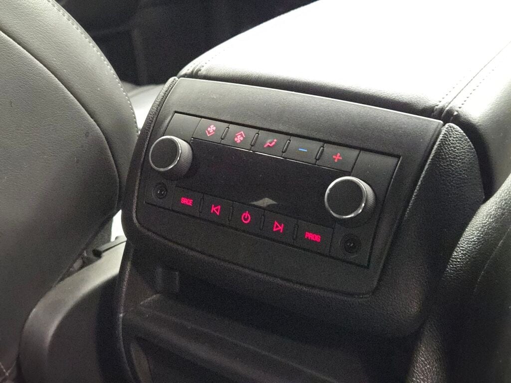 2017 GMC ACADIA - Image 12