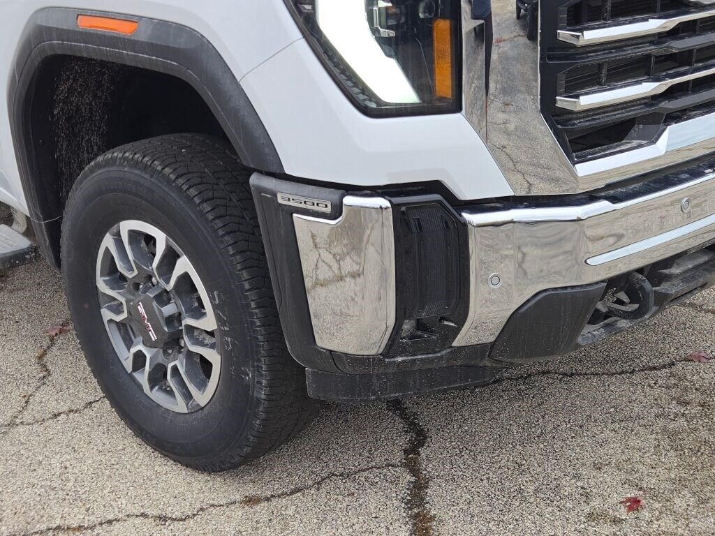 New 2026 GMC Sierra 3500 HD SLT Truck Crew Cab