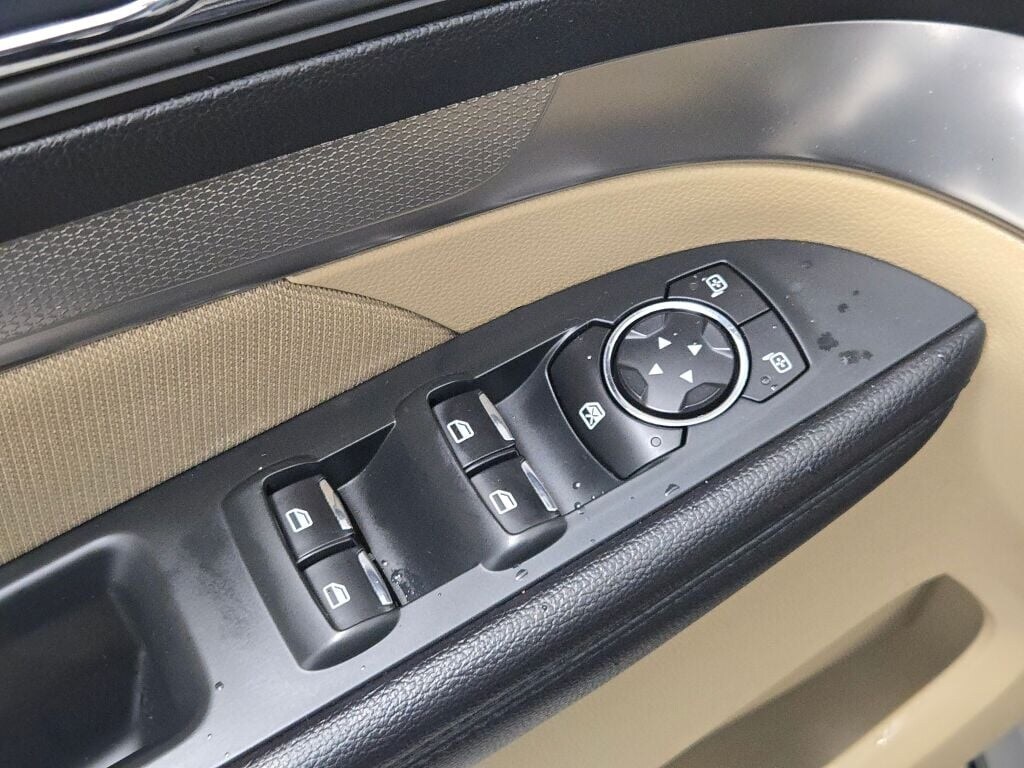 2017 FORD EXPLORER - Image 24