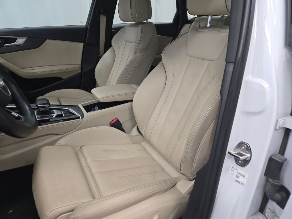 2022 AUDI A4 - Image 28