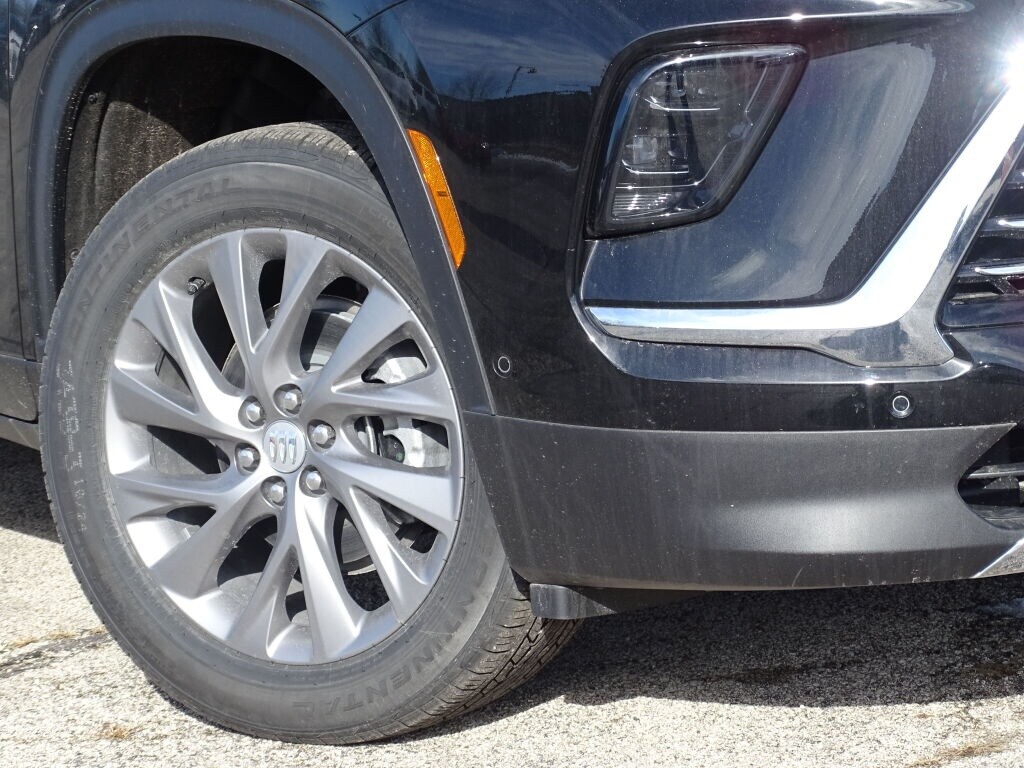 New 2025 Buick Enclave Preferred SUV