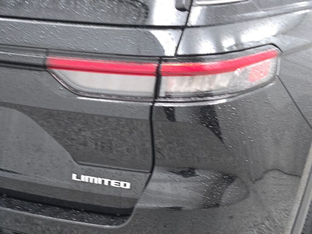 2024 JEEP GRAND CHEROKEE - Image 13