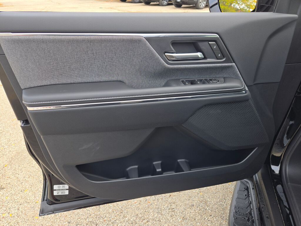 2026 GMC Sierra EV Elevation - Photo 17