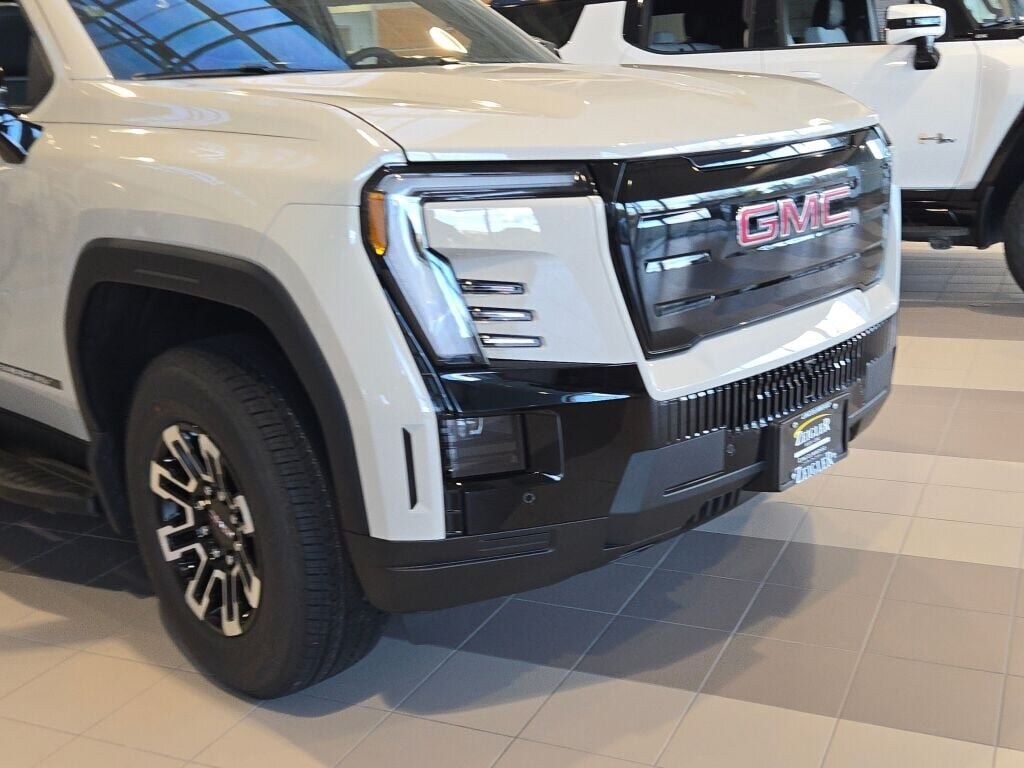 New 2026 GMC Sierra EV Elevation w/3SC Truck Crew Cab