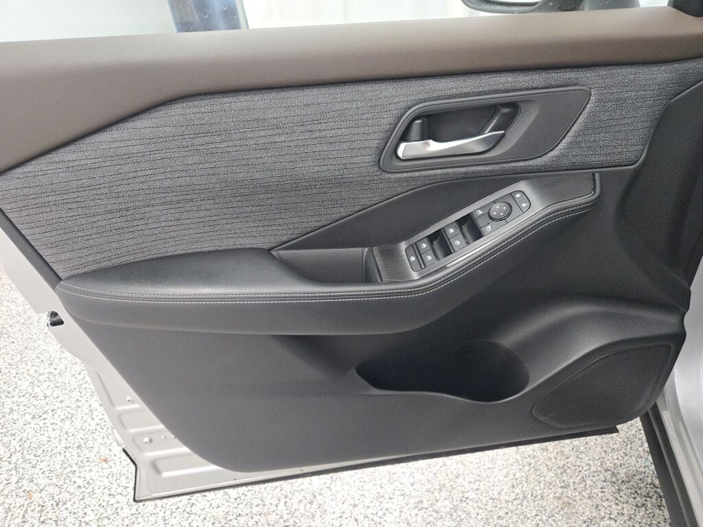 2023 NISSAN ROGUE - Image 22