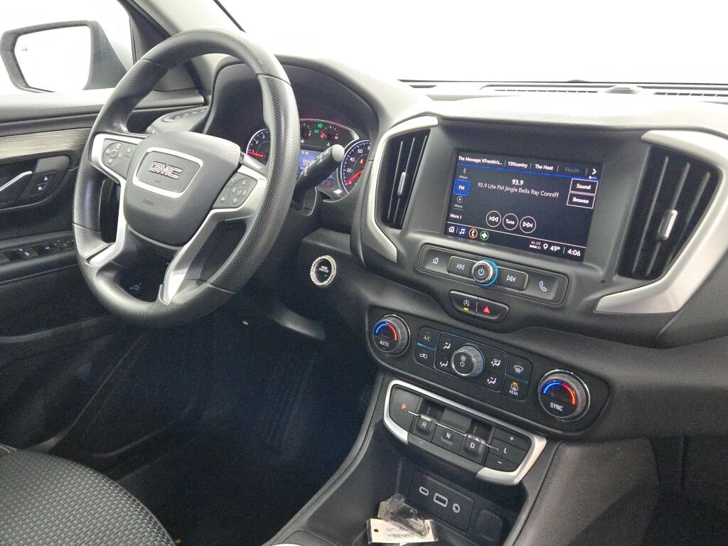 2022 GMC TERRAIN - Image 9