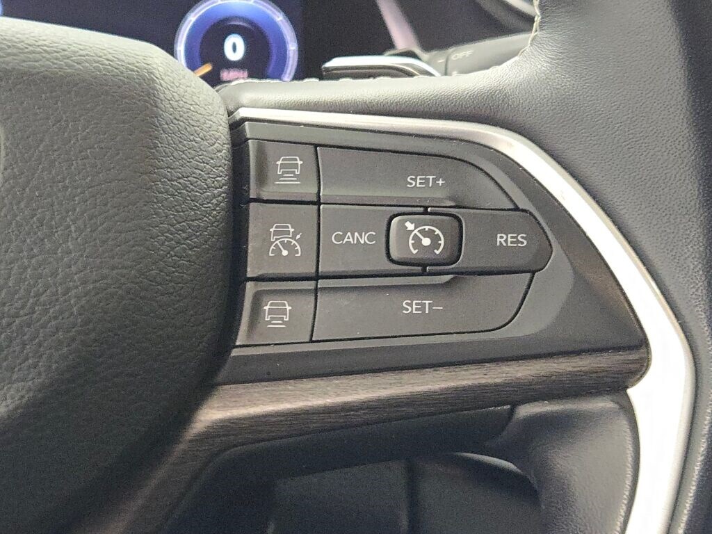 2022 JEEP GRAND CHEROKEE L - Image 32