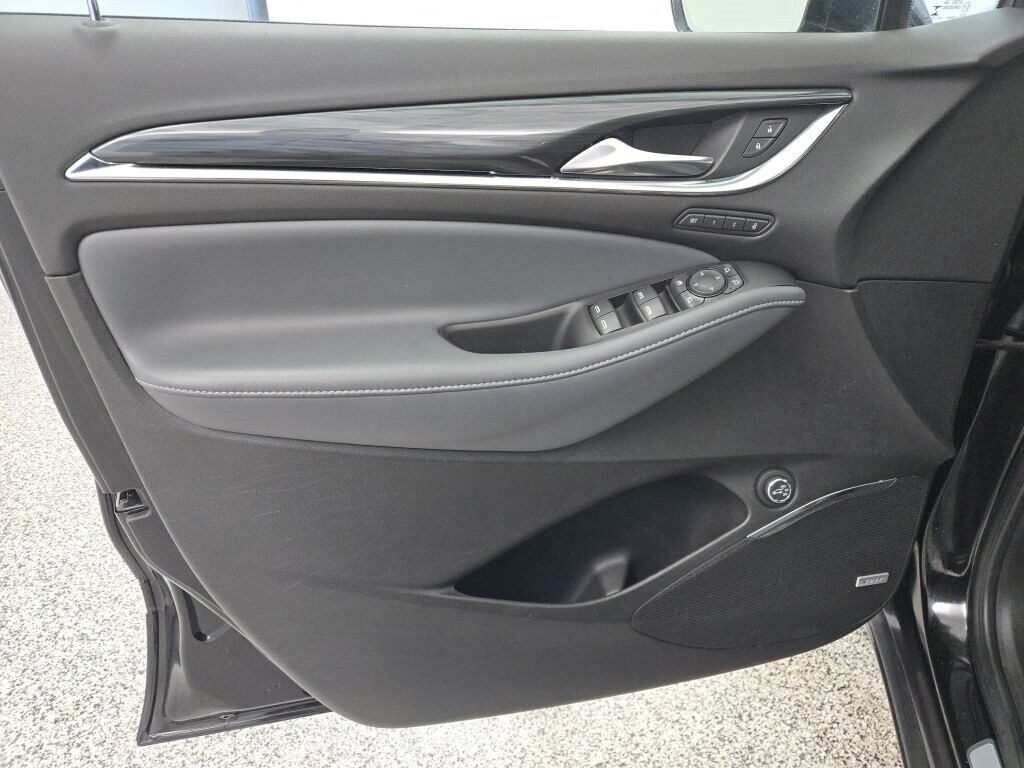 2023 BUICK ENCLAVE - Image 23