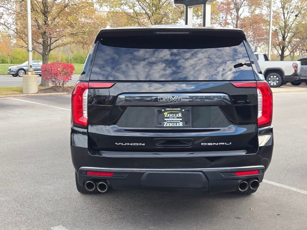 2023 GMC YUKON XL - Image 17