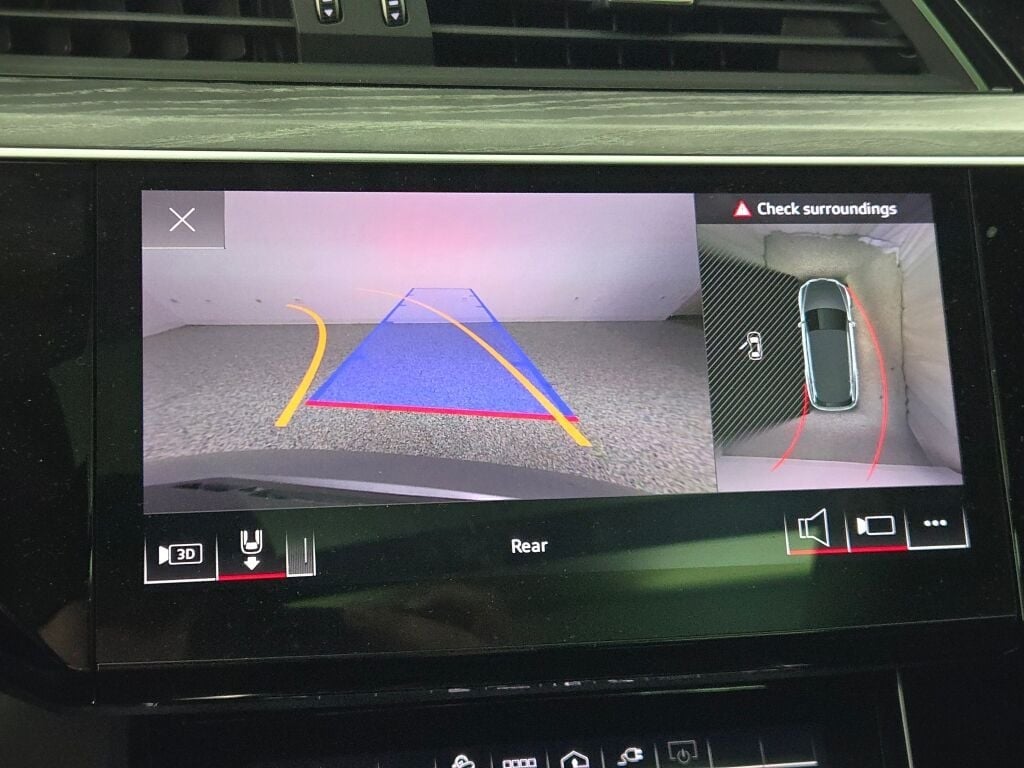 2022 AUDI E-TRON - Image 29