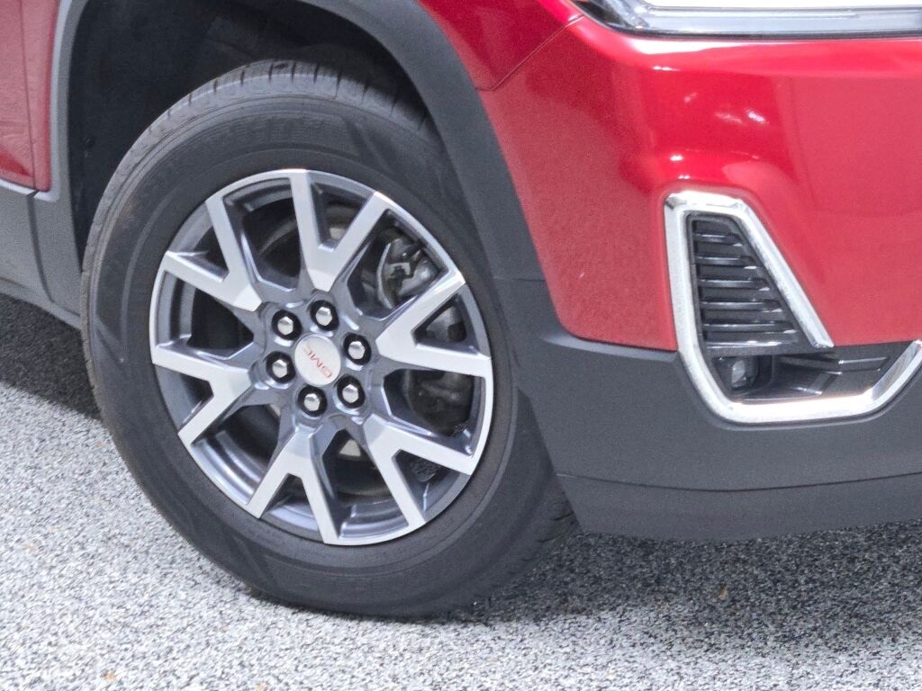 2023 GMC ACADIA - Image 3