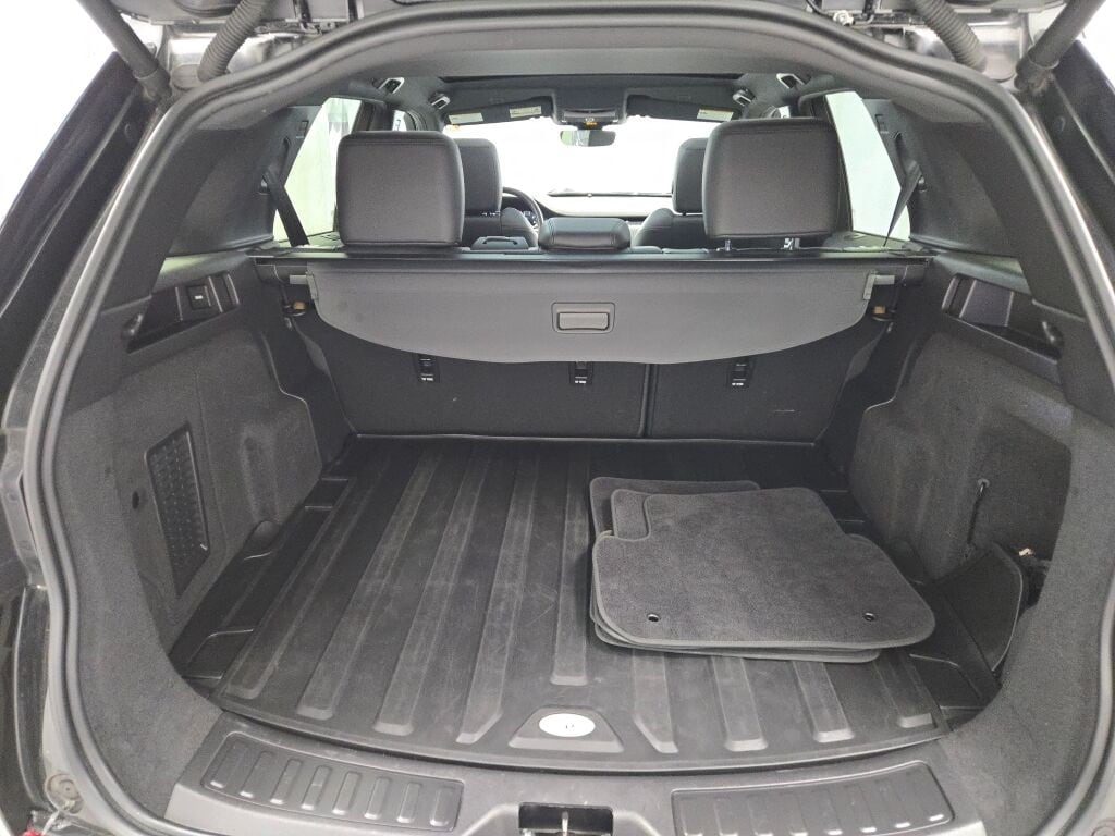2023 LAND ROVER DISCOVERY SPORT - Image 18