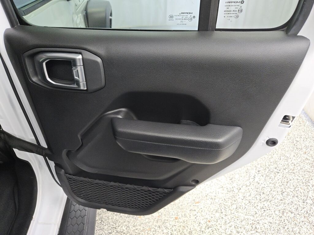 2024 JEEP WRANGLER - Image 10