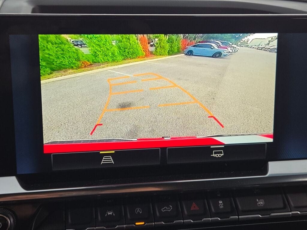 2025 CHEVROLET SILVERADO - Image 29