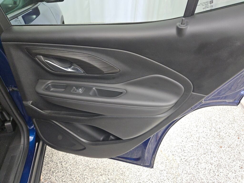 2022 GMC TERRAIN - Image 10