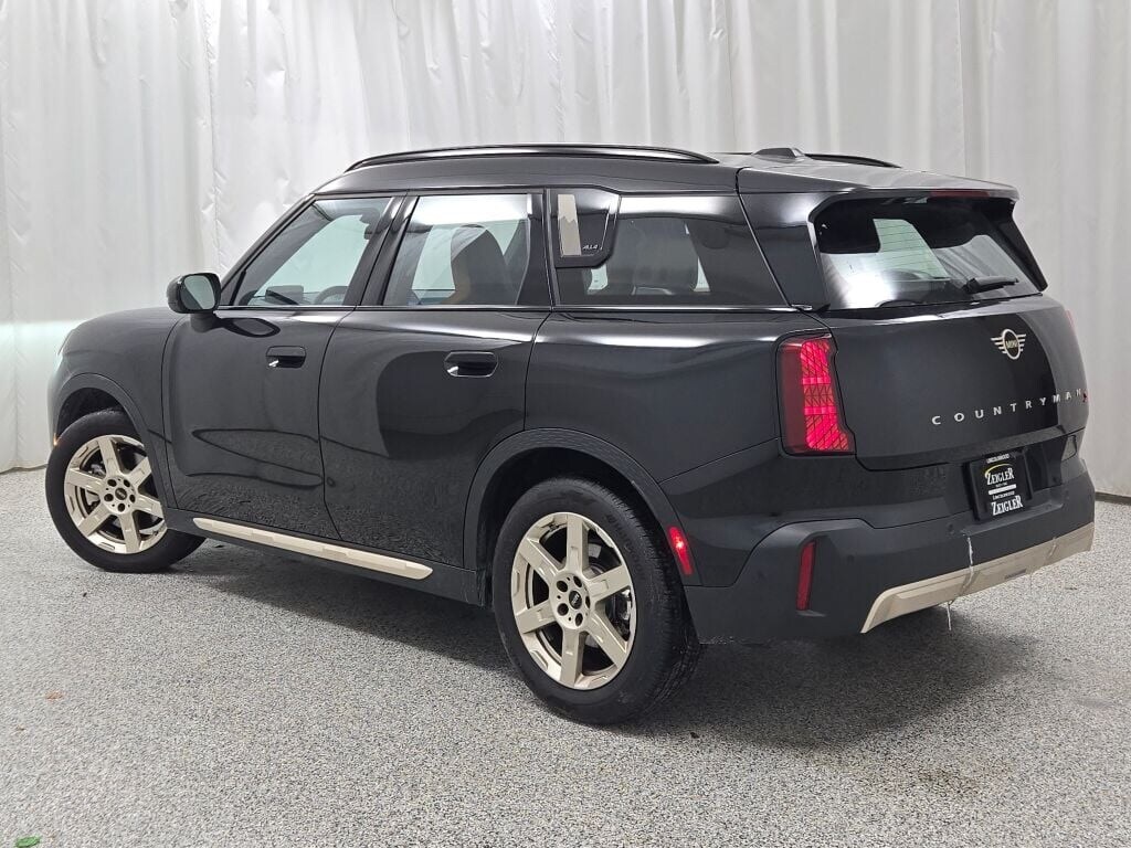 2025 MINI COUNTRYMAN - Image 15