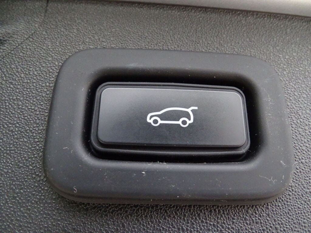 2022 LAND ROVER DISCOVERY SPORT - Image 22