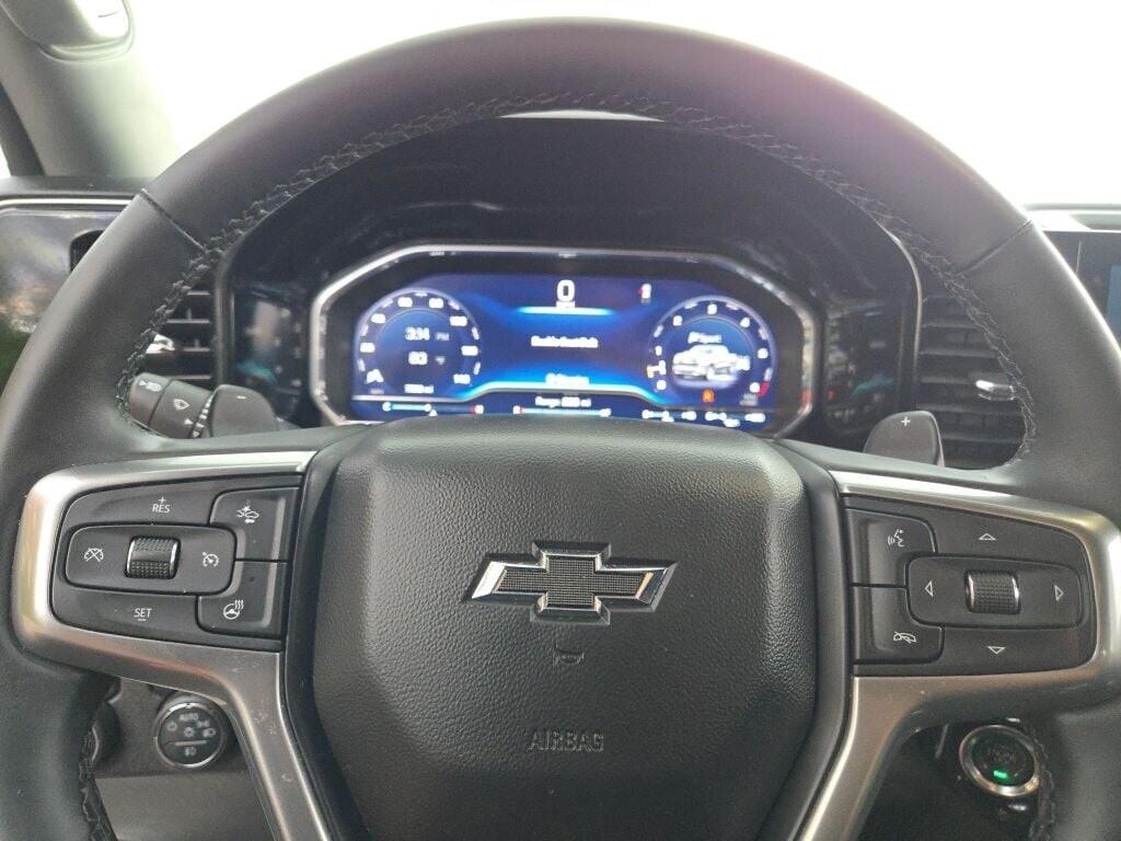 2025 CHEVROLET SILVERADO - Image 34