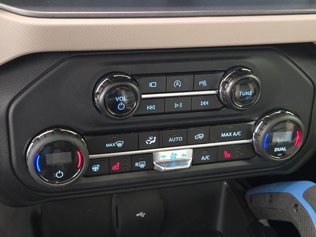 2024 FORD BRONCO - Image 30