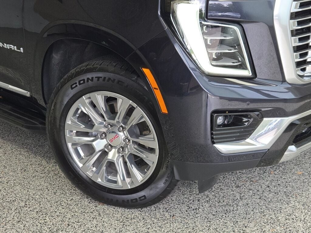 Used 2025 GMC Yukon Denali SUV
