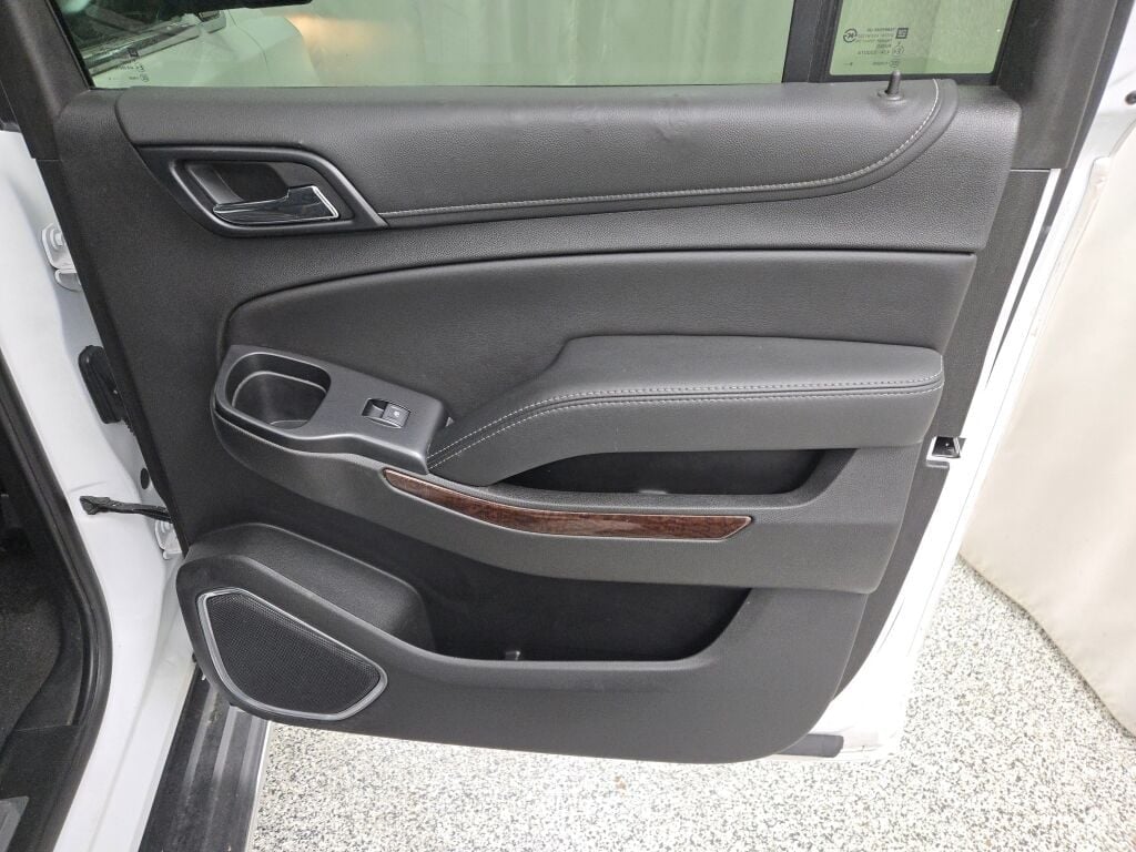 2019 GMC YUKON XL - Image 10