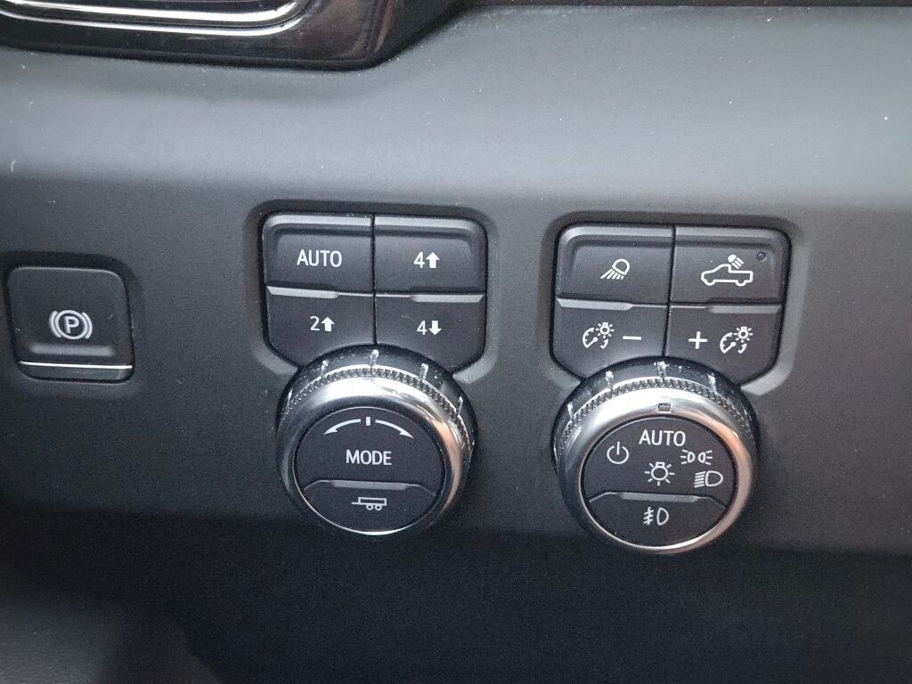 2024 GMC SIERRA HD - Image 28