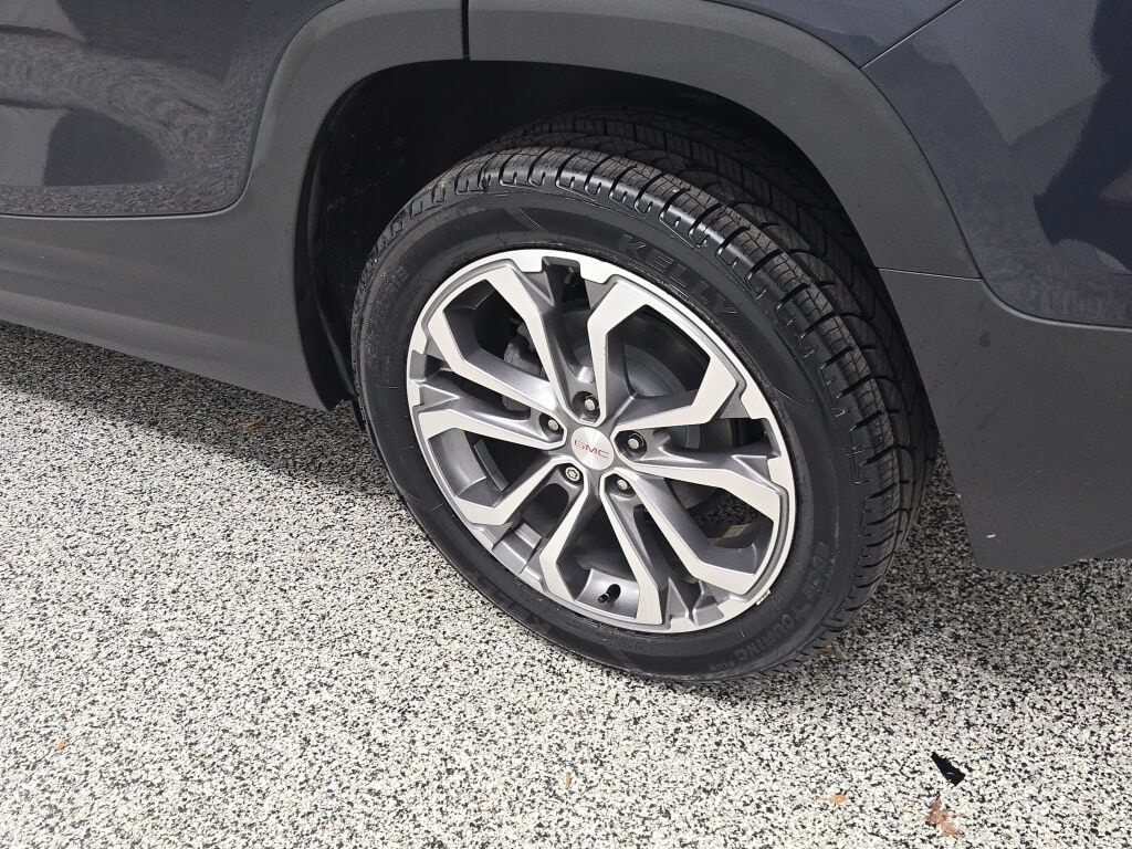 2018 GMC TERRAIN - Image 17