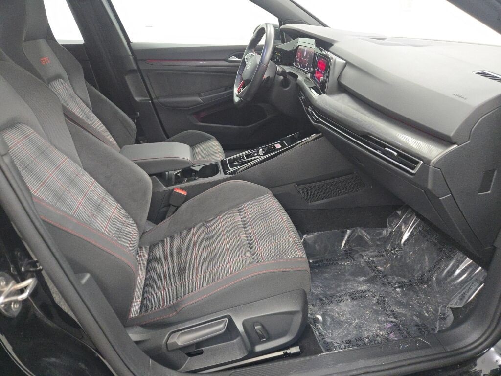 2024 VOLKSWAGEN GOLF GTI - Image 7