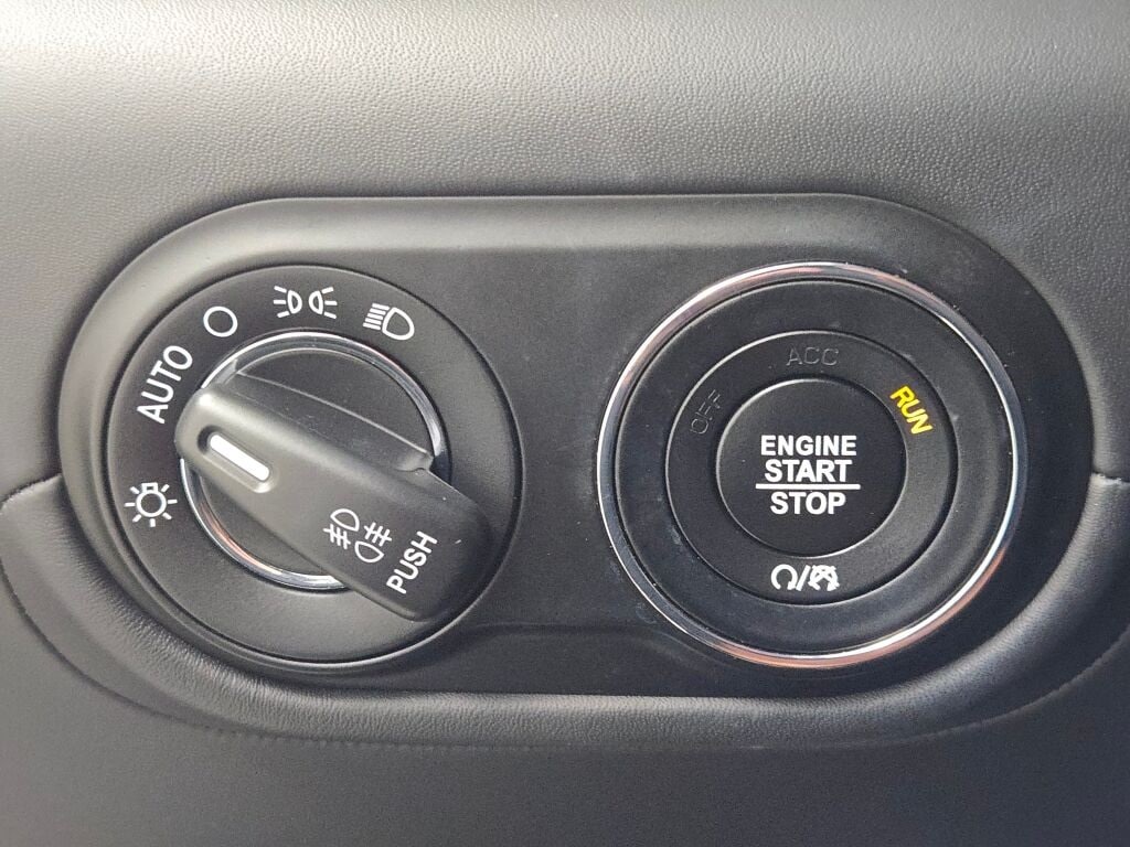 2021 MASERATI LEVANTE - Image 37