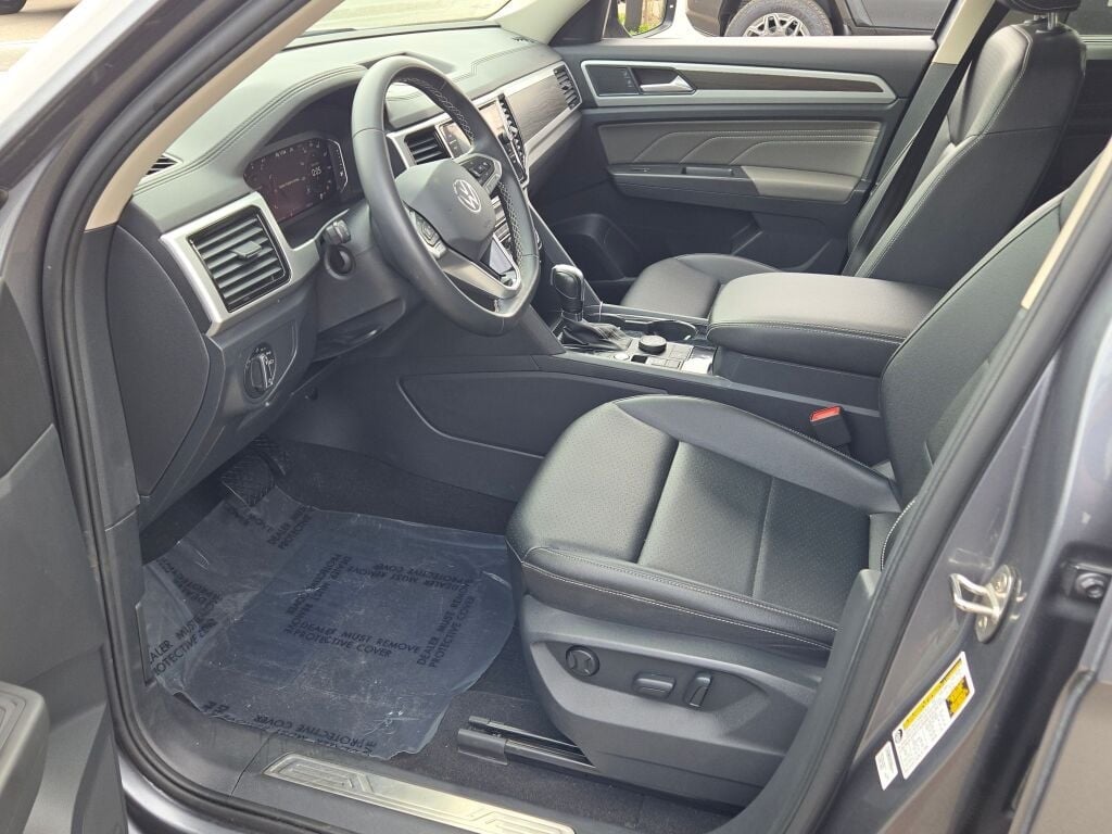 2023 VOLKSWAGEN ATLAS - Image 29