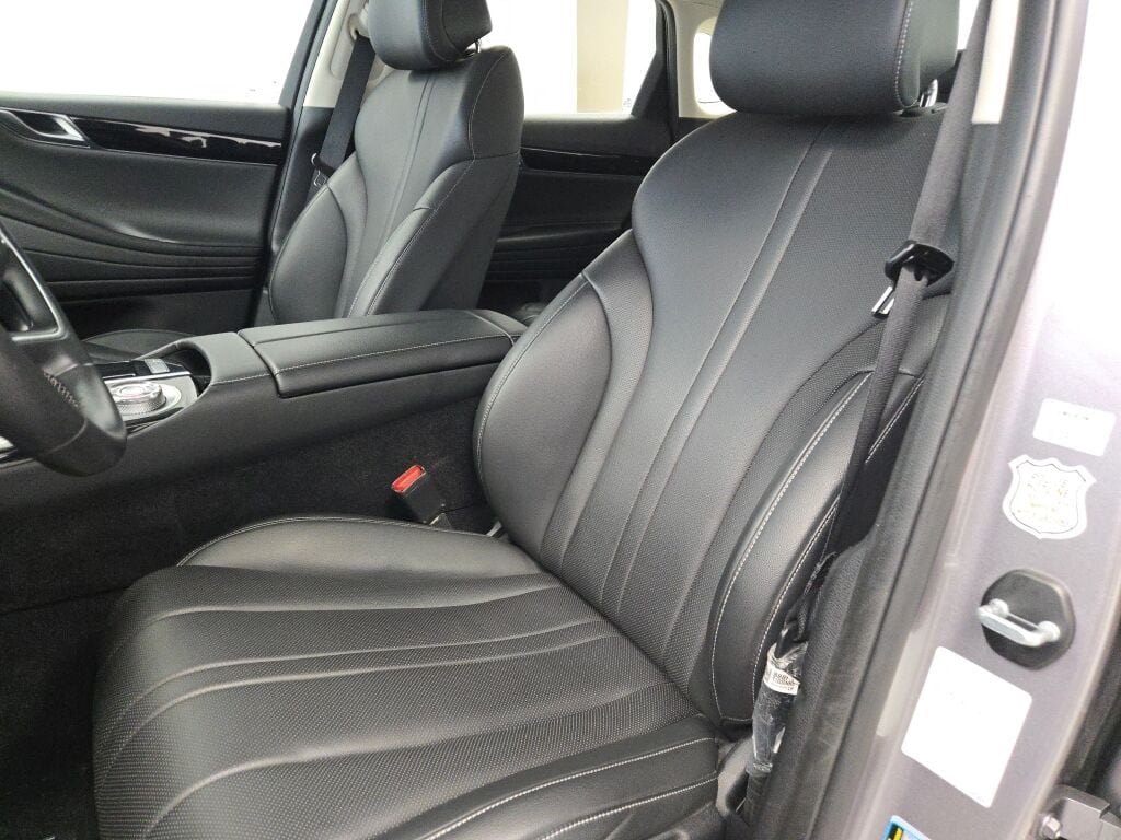 2023 GENESIS G80 - Image 26