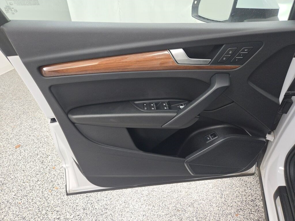 2022 AUDI Q5 - Image 22