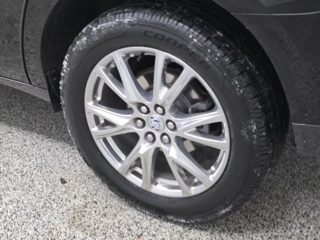 2023 BUICK ENCLAVE - Image 18